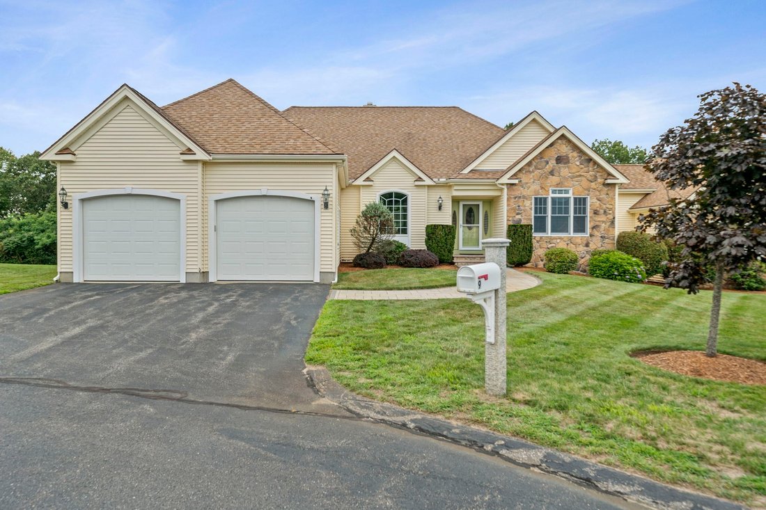 Townhouse in Braintree, Massachusetts, United States 1 - 18606150