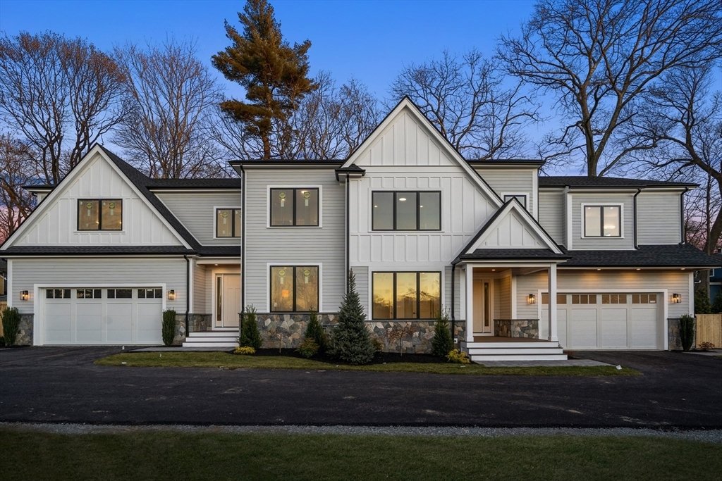 Townhouse in Newton, Massachusetts, United States 1 - 18606383