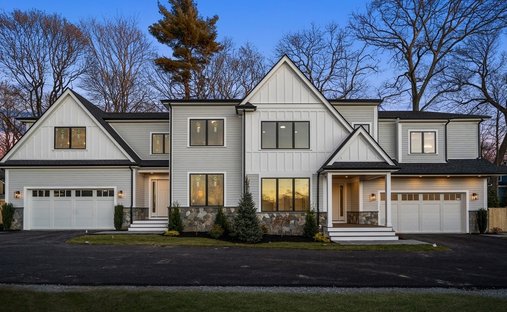 Townhouse in Newton, Massachusetts, United States 1