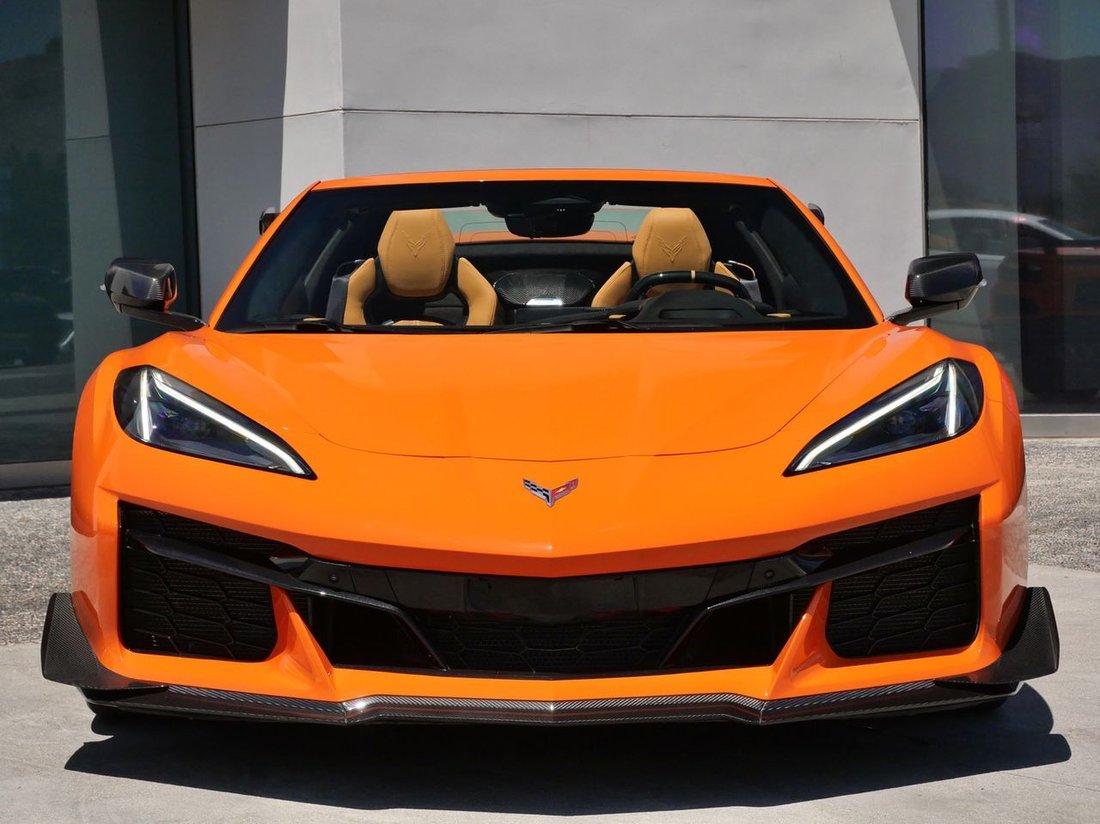 Cabriolet in Thousand Oaks, CA, United States 2 - 18606638