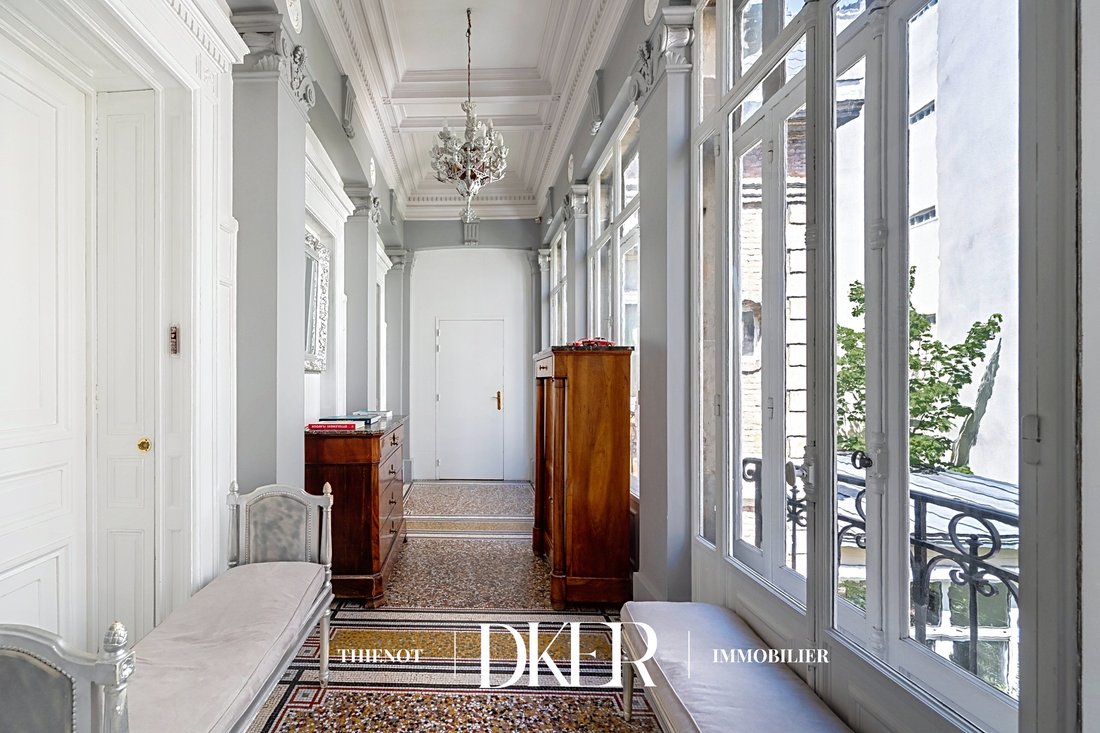 Apartment in Pereire-Malesherbes, Paris 17e Arrondissement, Paris 3 - 18574714