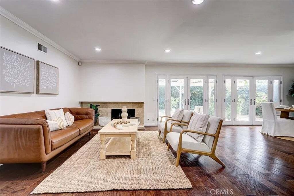 House in Cypress, California, United States 4 - 18605569