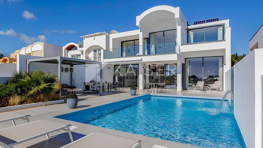 Villa in Praia dos Pescadores, Olhos de Agua, Portugal 1 - 16900329