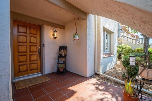 Condo in San Diego, California, United States 3 - 18605956