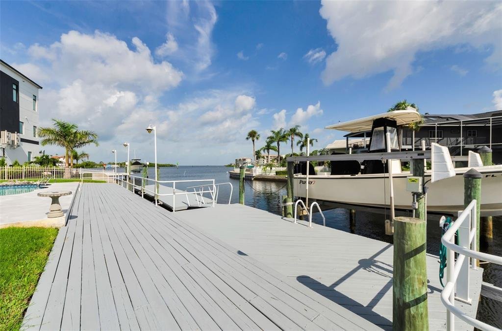 House in New Port Richey, Florida, United States 1 - 18606536