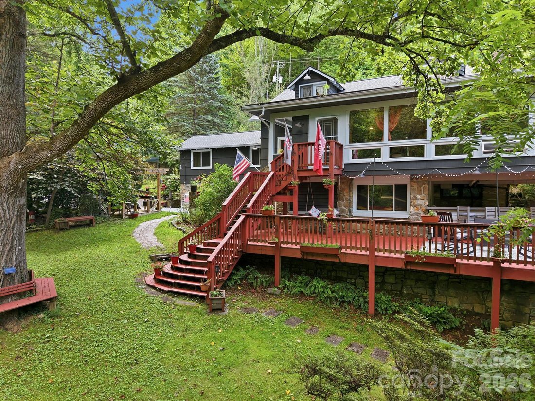 House in Waynesville, North Carolina, United States 1 - 18606350