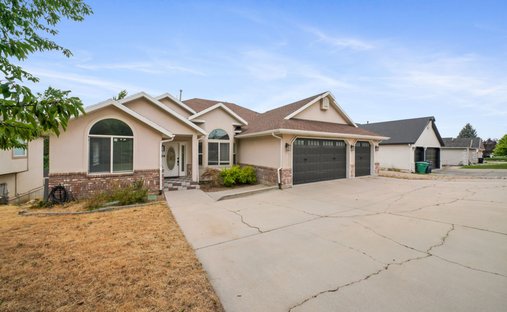 House in Sandy, Utah, United States 1