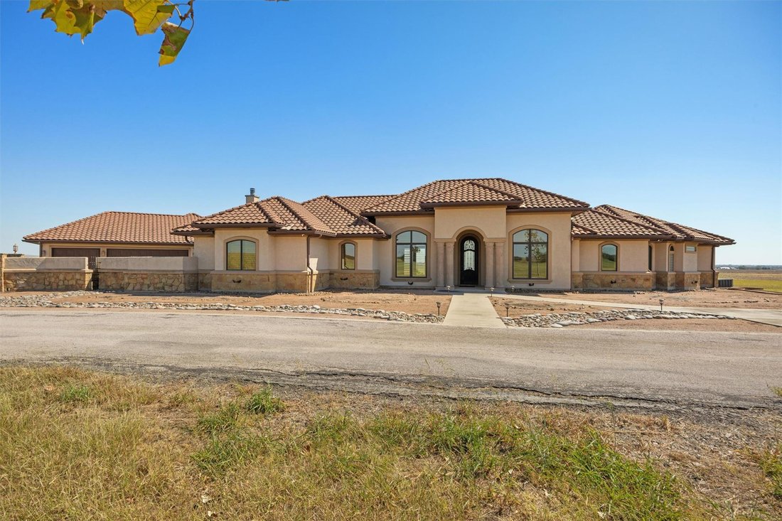 House in Beyersville, Texas, United States 1 - 18606564