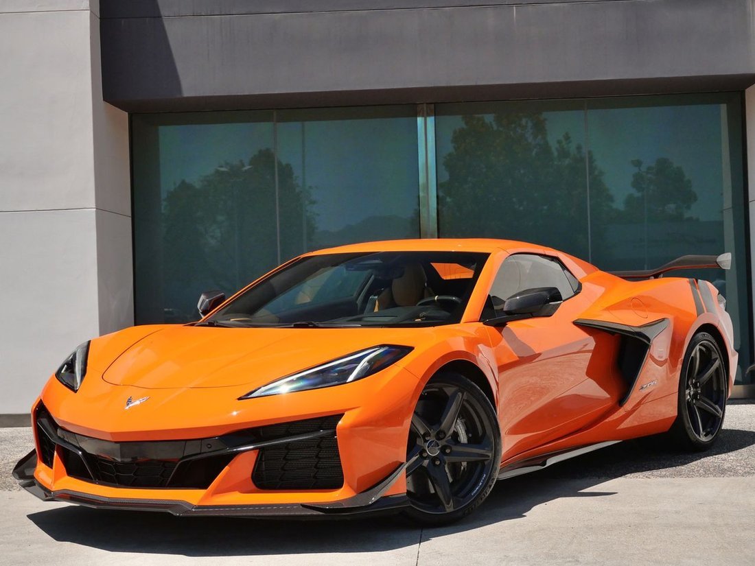 Cabriolet in Thousand Oaks, CA, United States 3 - 18606638
