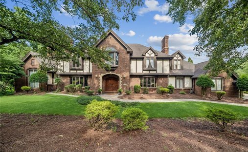 House in Monroeville, Pennsylvania, United States 1