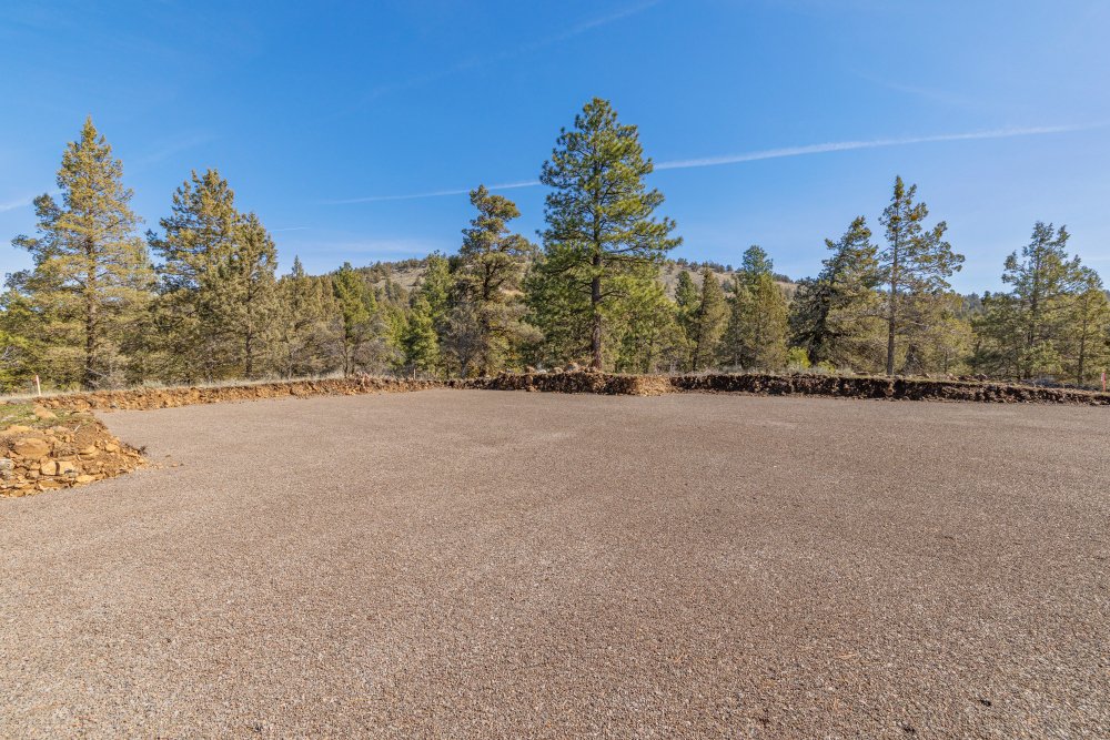 Land in Klamath Falls, Oregon, United States 2 - 18605896