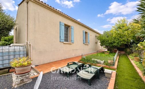 House in Ganteaume, Aubagne, France 1