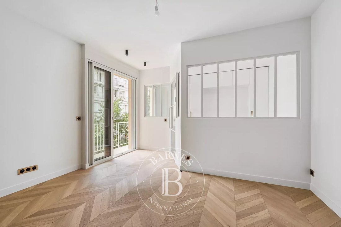 Apartment in Ecole Militaire, Paris 7e Arrondissement, Paris 4 - 18606727