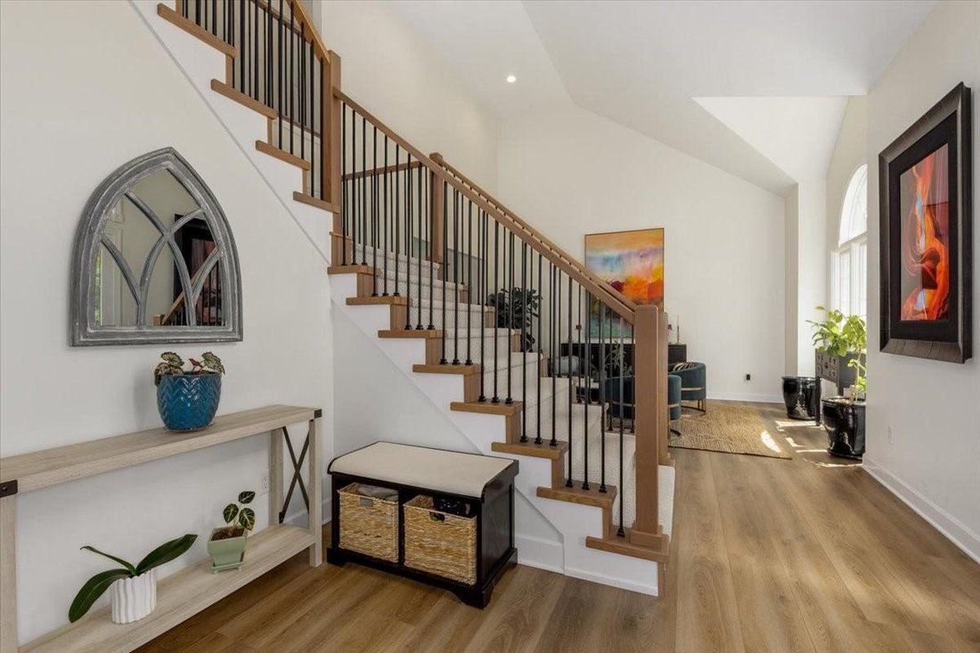 House in Urbandale, Iowa, United States 3 - 18606096