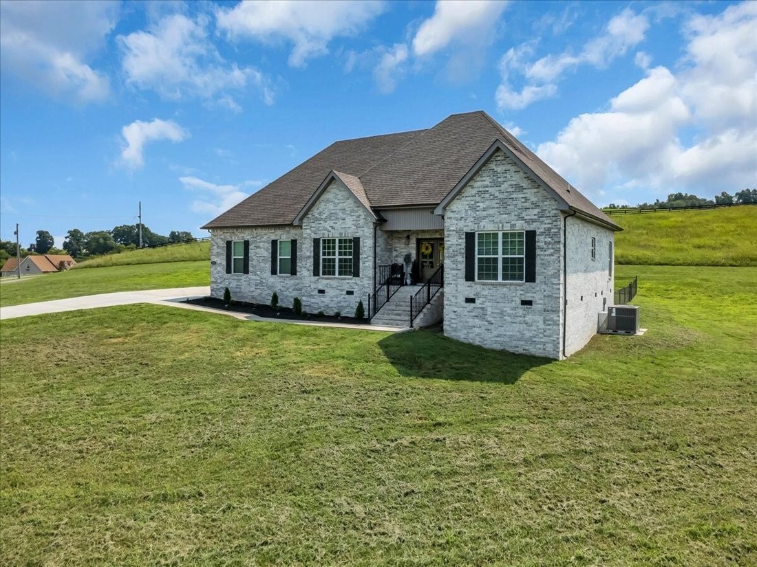 House in Wartrace, Tennessee, United States 2 - 18606154