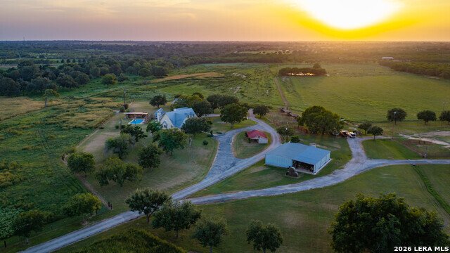 Farm Ranch in Saint Hedwig, Texas, United States 1 - 18606248