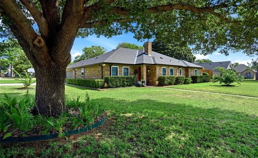 House in Flower Mound, Texas, United States 1