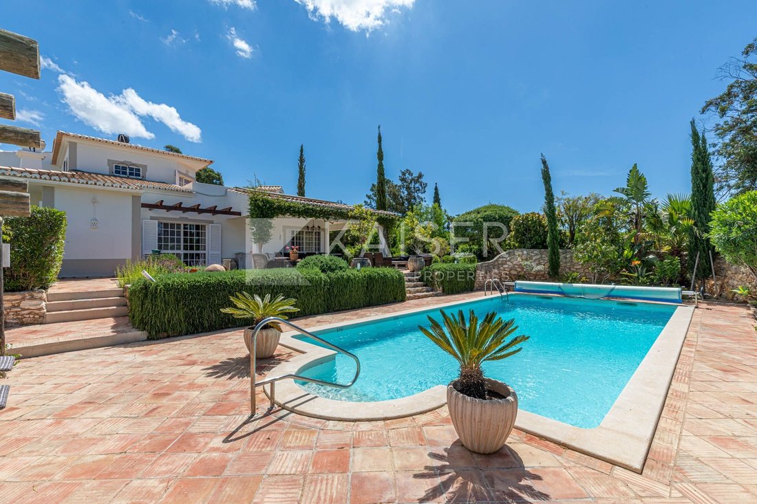 Villa in Lagoa e Carvoeiro, Algarve, Portugal 2 - 17892168