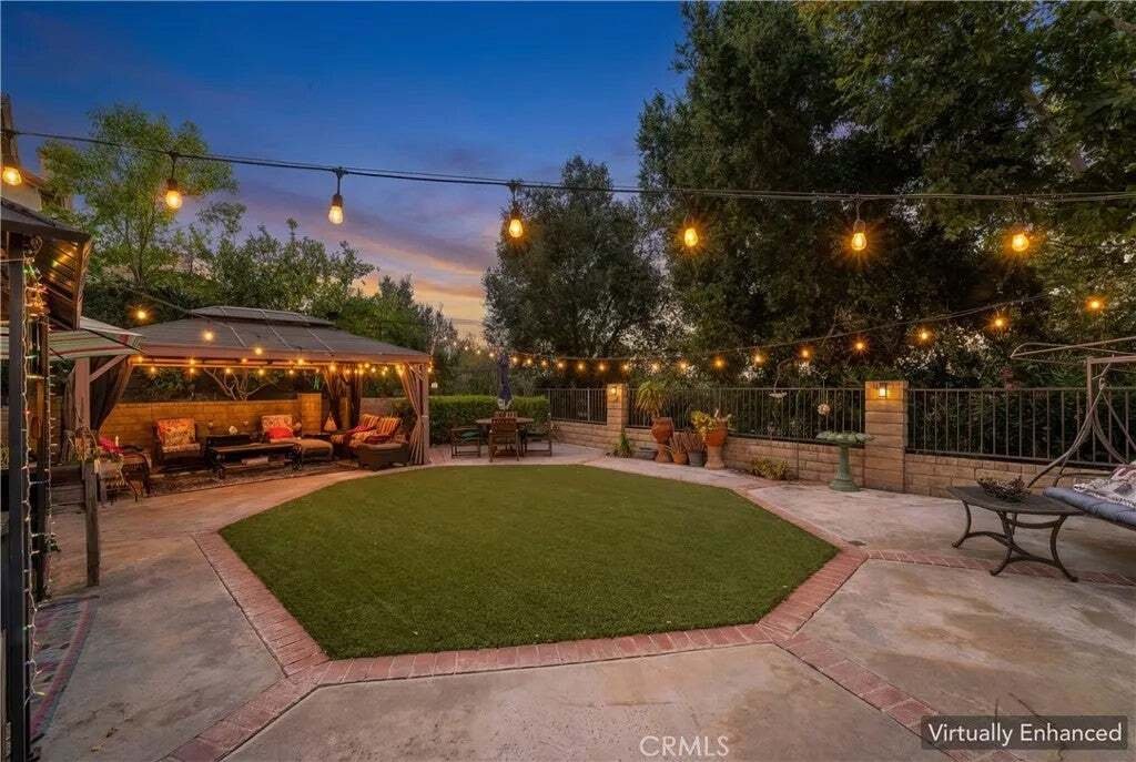 Condo in Santa Clarita, California, United States 2 - 18605562