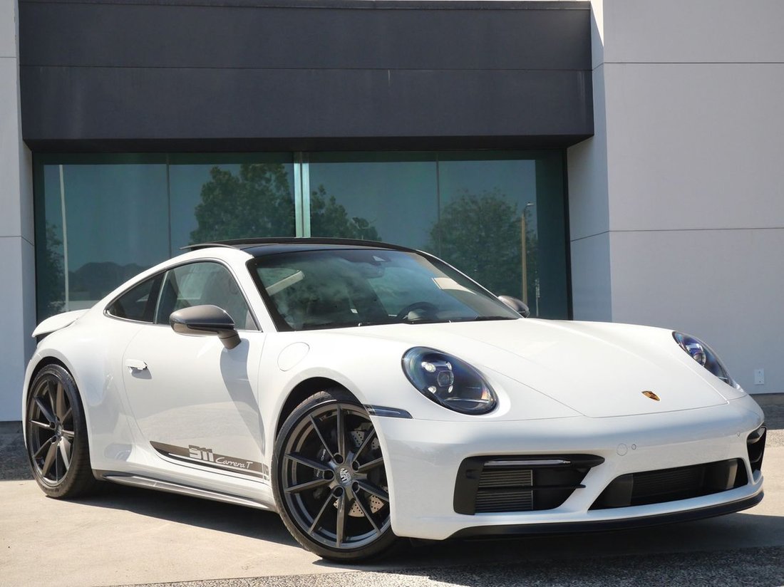 Coupe in Thousand Oaks, CA, United States 1 - 18606635