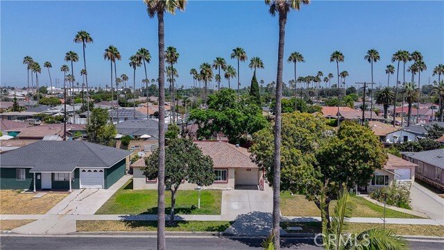 Carson, California, United States 1 - 18606098
