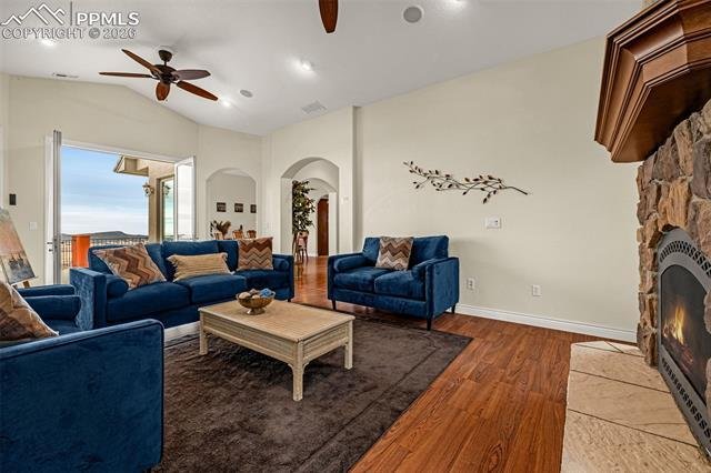 House in Colorado Springs, Colorado, United States 5 - 16904980