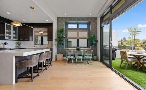 Townhouse in Hermosa Beach, California, United States 1