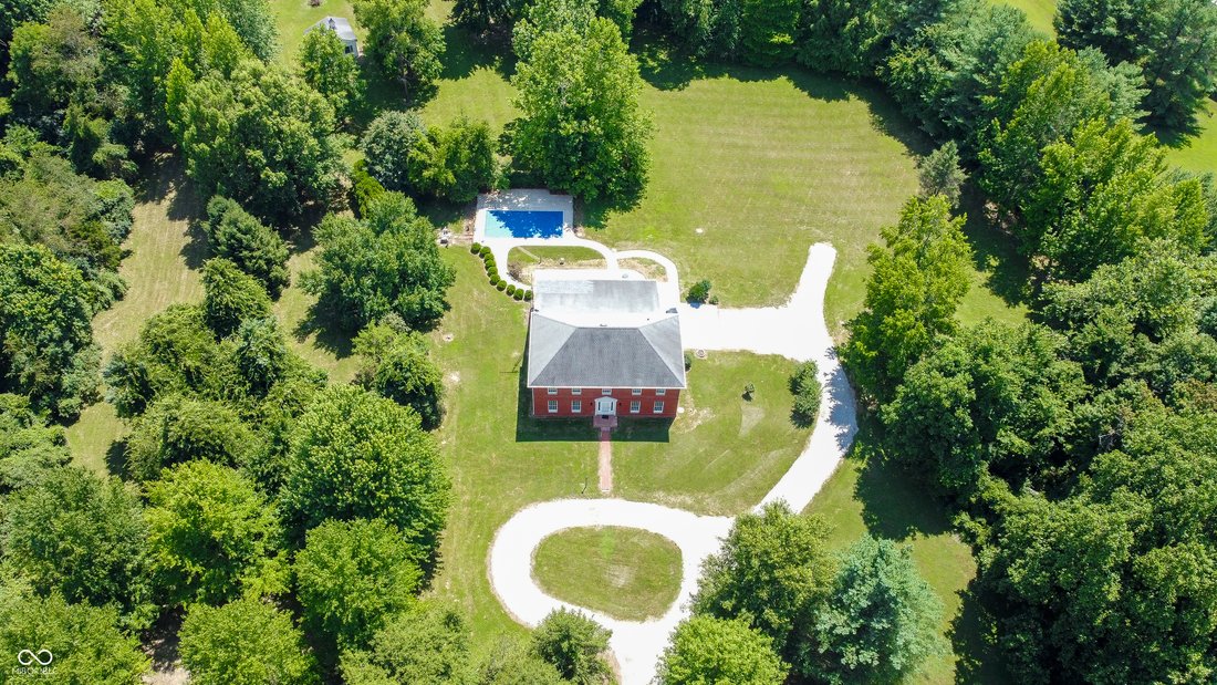 House in Nashville, Indiana, United States 3 - 18605760