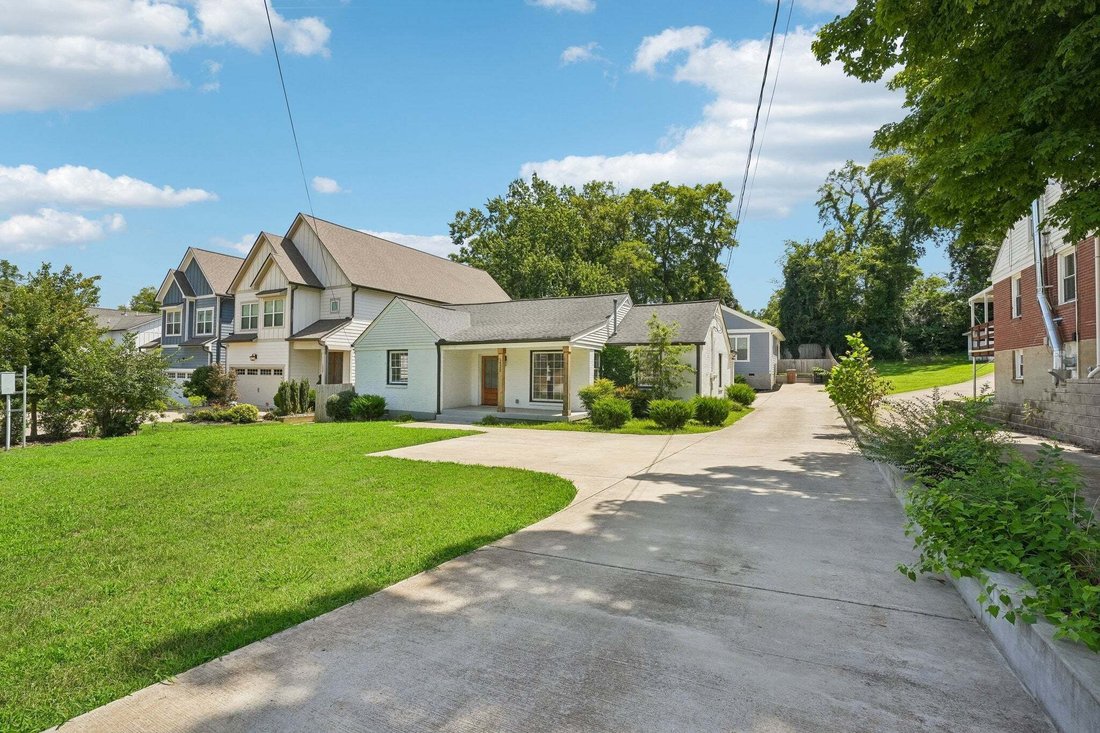 Co Op in Nashville, Tennessee, United States 4 - 18605319