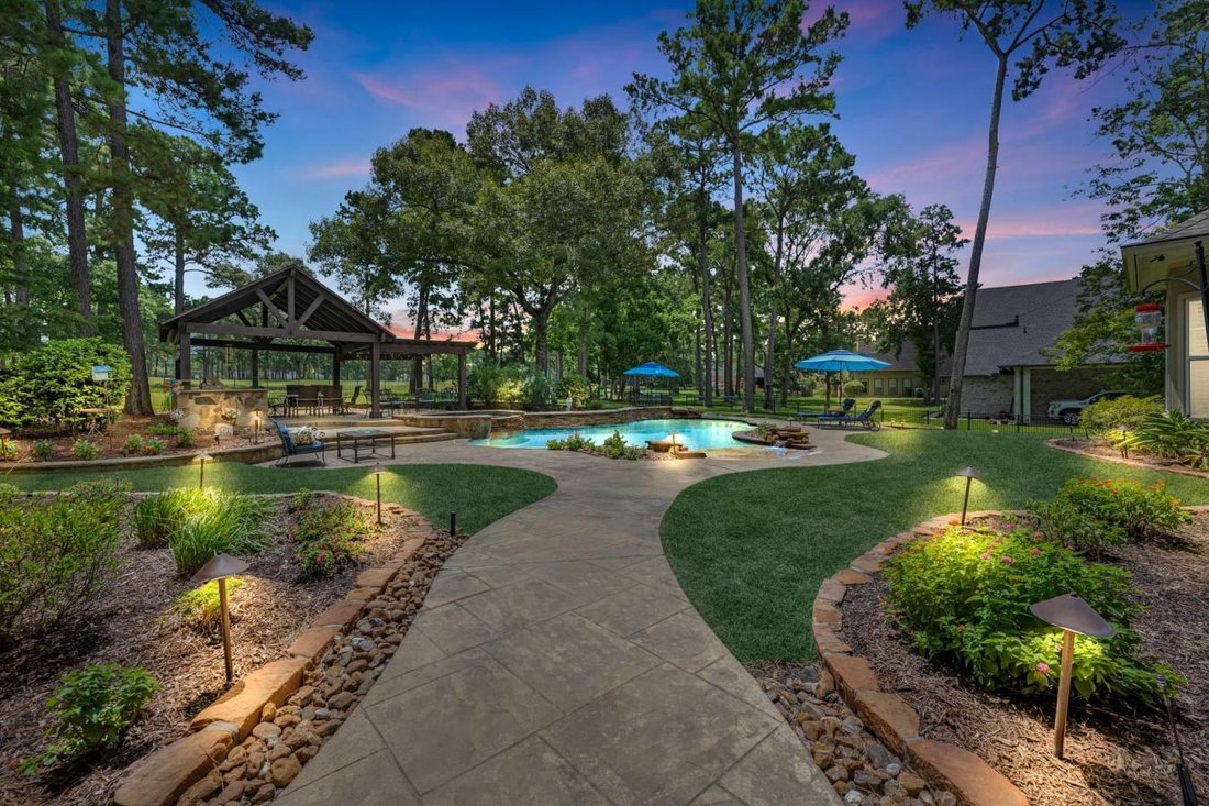 House in Magnolia, Texas, United States 2 - 18606716