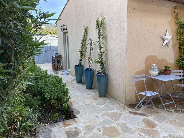 House in La Môle, Provence-Alpes-Côte d'Azur, France 4 - 17764610