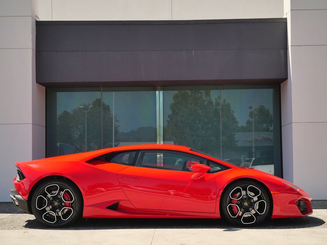 Coupe in Thousand Oaks, CA, United States 2 - 18606645