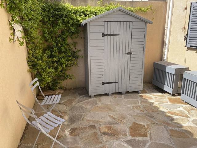 House in La Môle, Provence-Alpes-Côte d'Azur, France 3 - 17764610