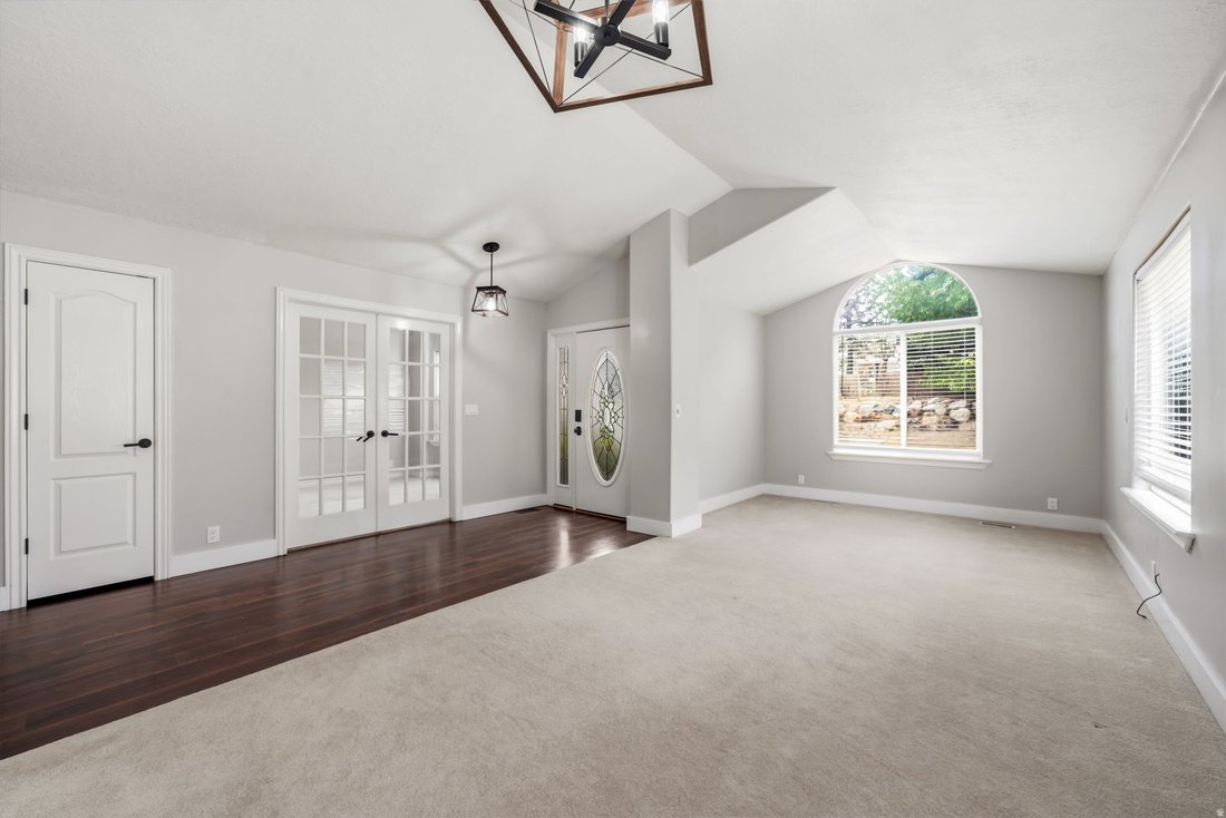 House in Sandy, Utah, United States 4 - 18605965