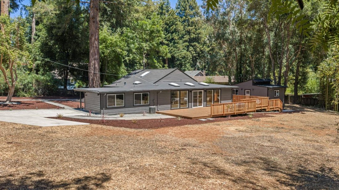 House in Boulder Creek, California, United States 1 - 18606385