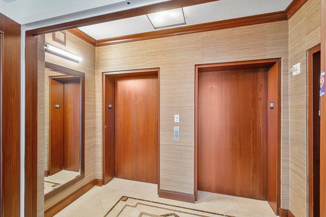 Condo in Boca Raton, Florida, United States 3 - 18606268