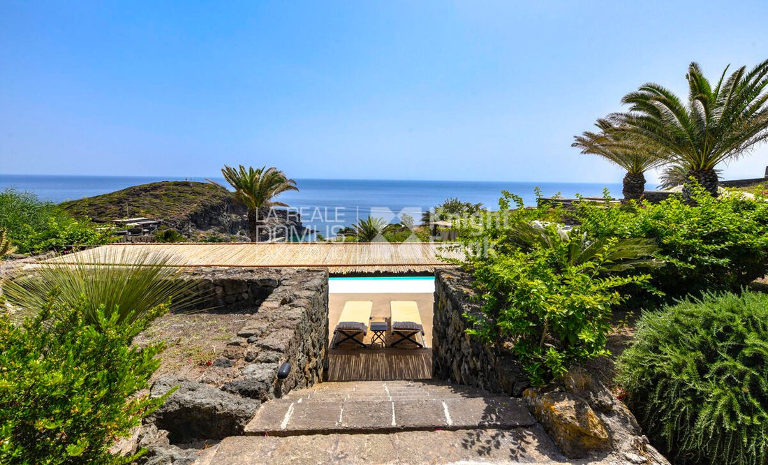 Villa in Pantelleria, Sicily, Italy 3 - 18606673