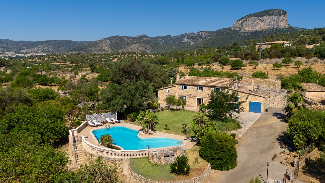 Estate in Alaro, Balearic Islands, Spain 2 - 18607263