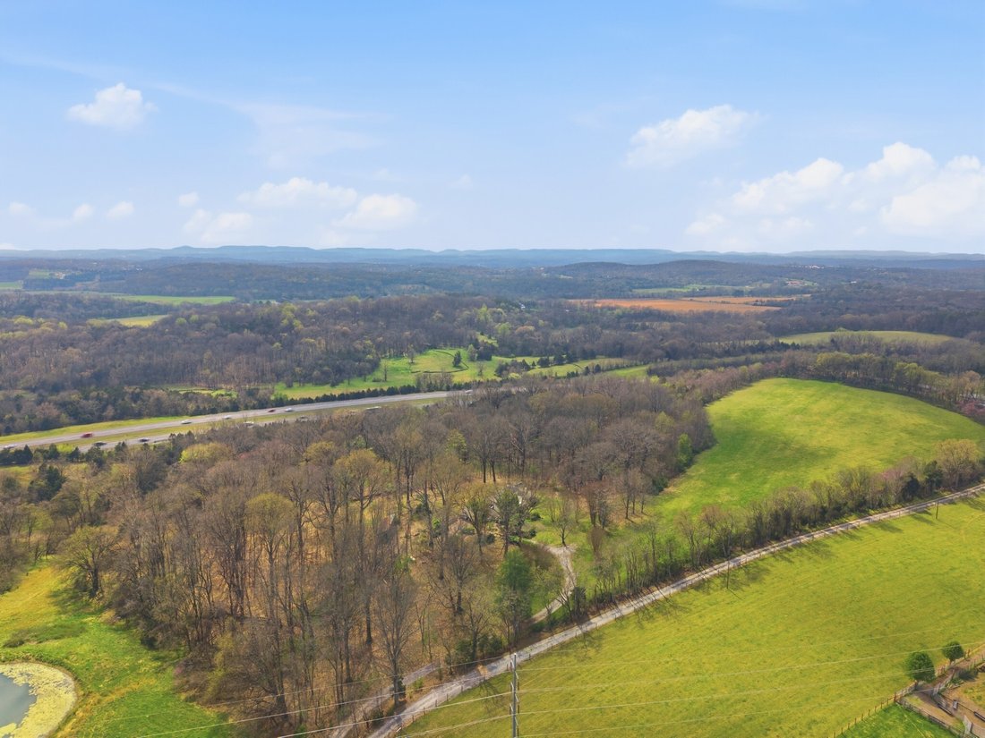 Land in College Grove, Tennessee, United States 2 - 18607126