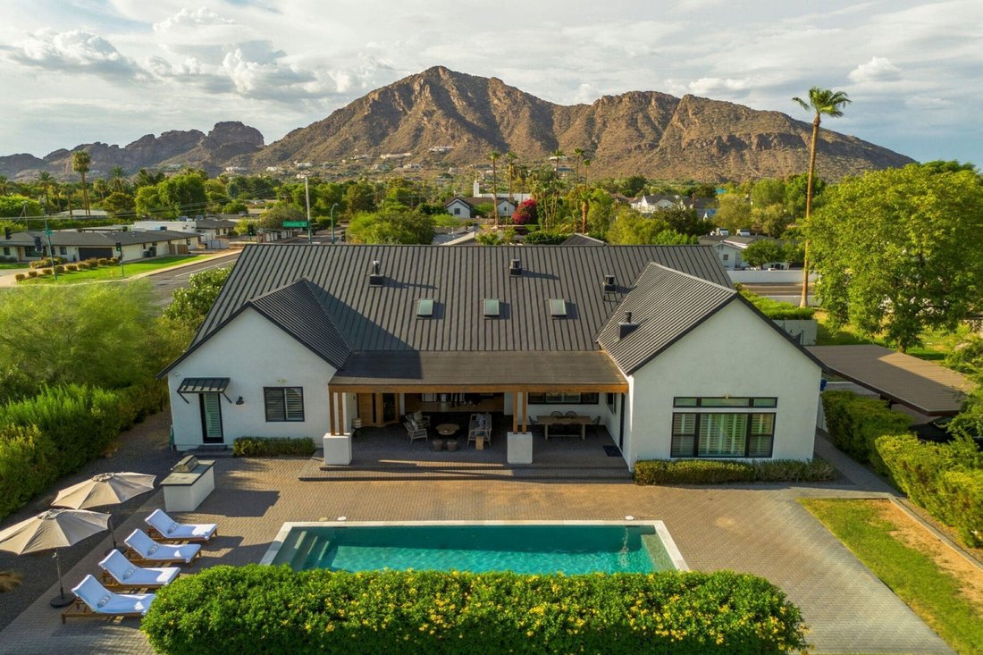 Phoenix, Arizona, United States 3 - 18607256
