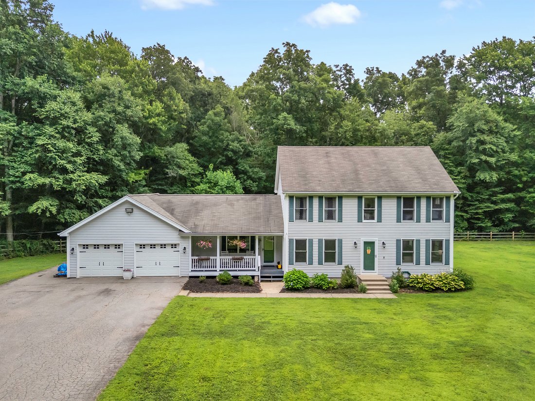 House in Colchester, Connecticut, United States 1 - 18607283