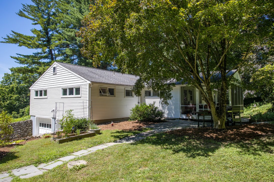 House in Great Barrington, Massachusetts, United States 2 - 18606950