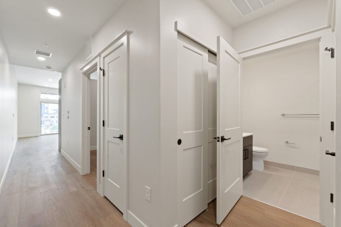 Condo in Denver, Colorado, United States 3 - 18608002