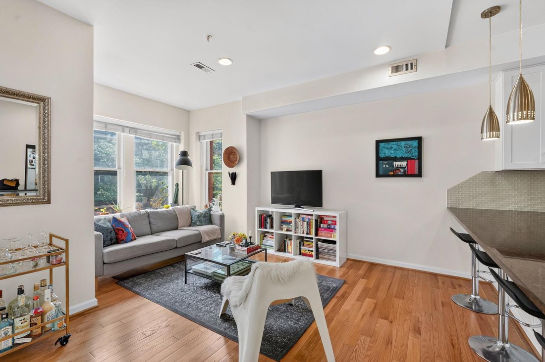 Condo in Washington, District of Columbia, United States 2 - 18607095