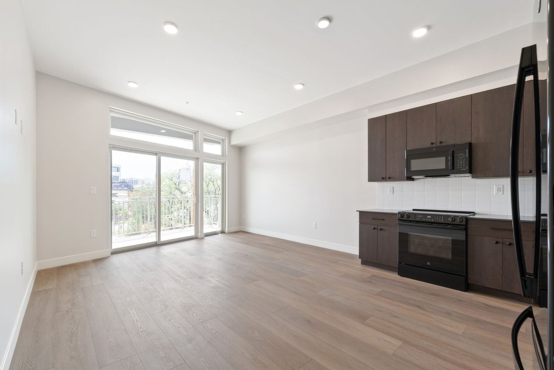 Condo in Denver, Colorado, United States 2 - 18608002