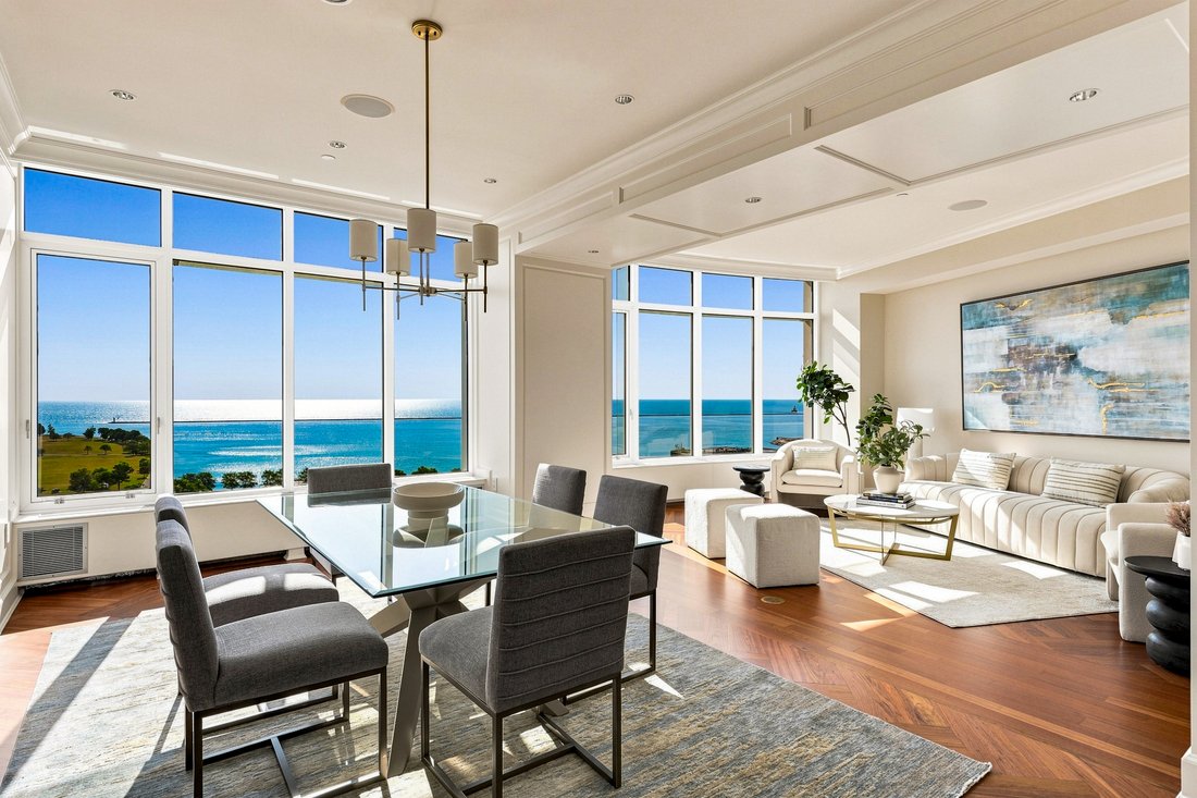 Condo in Milwaukee, Wisconsin, United States 3 - 18606942