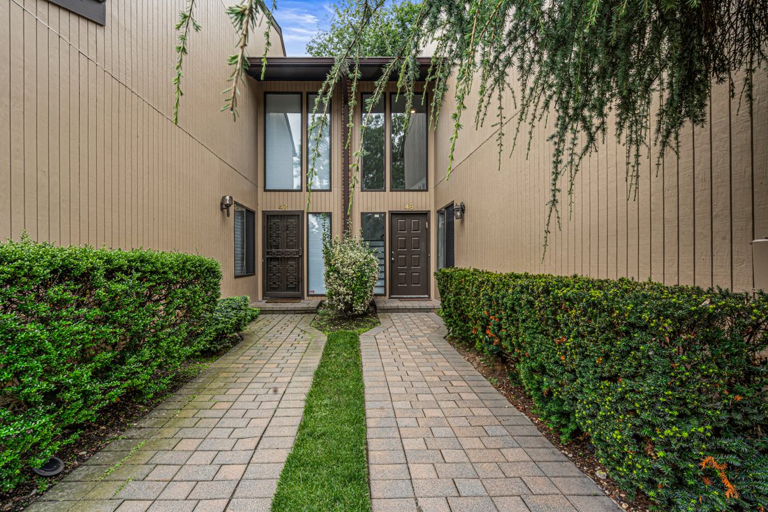 Condo in Roslyn, New York, United States 2 - 18607073