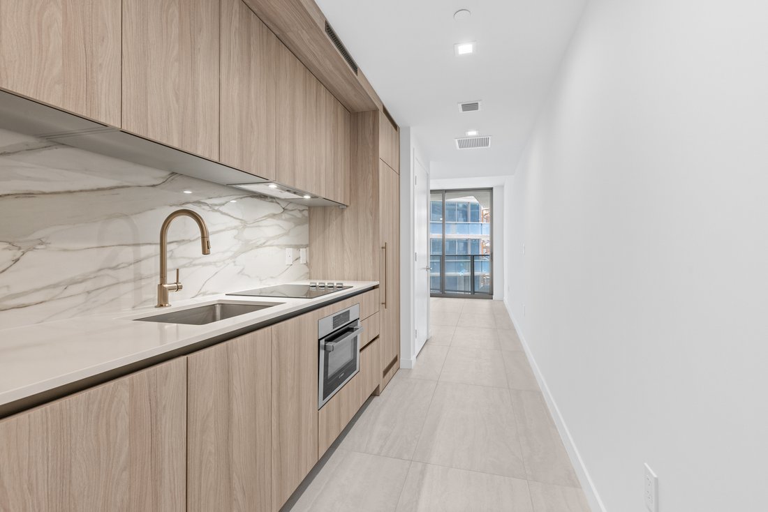 Condo in Miami, Florida, United States 1 - 18606944