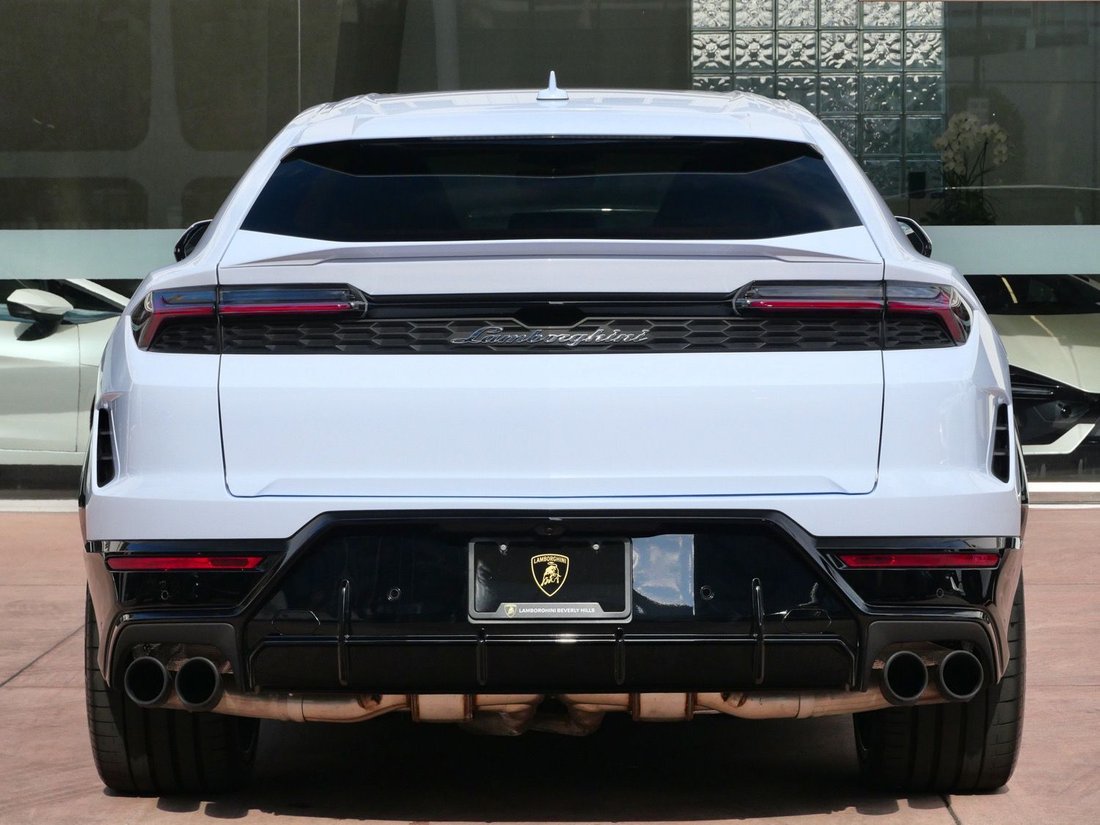 Suv in Beverly Hills, CA, United States 4 - 18585446