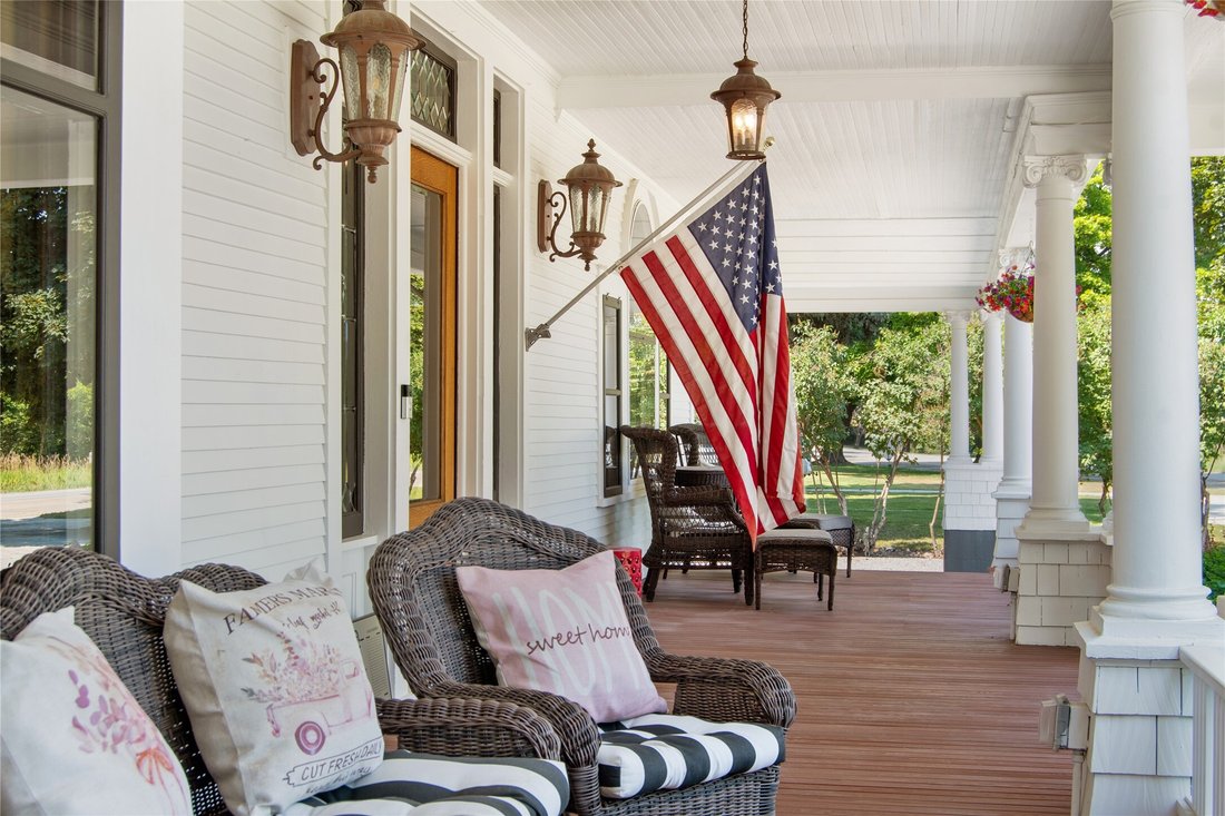 House in Kalispell, Montana, United States 4 - 18607216
